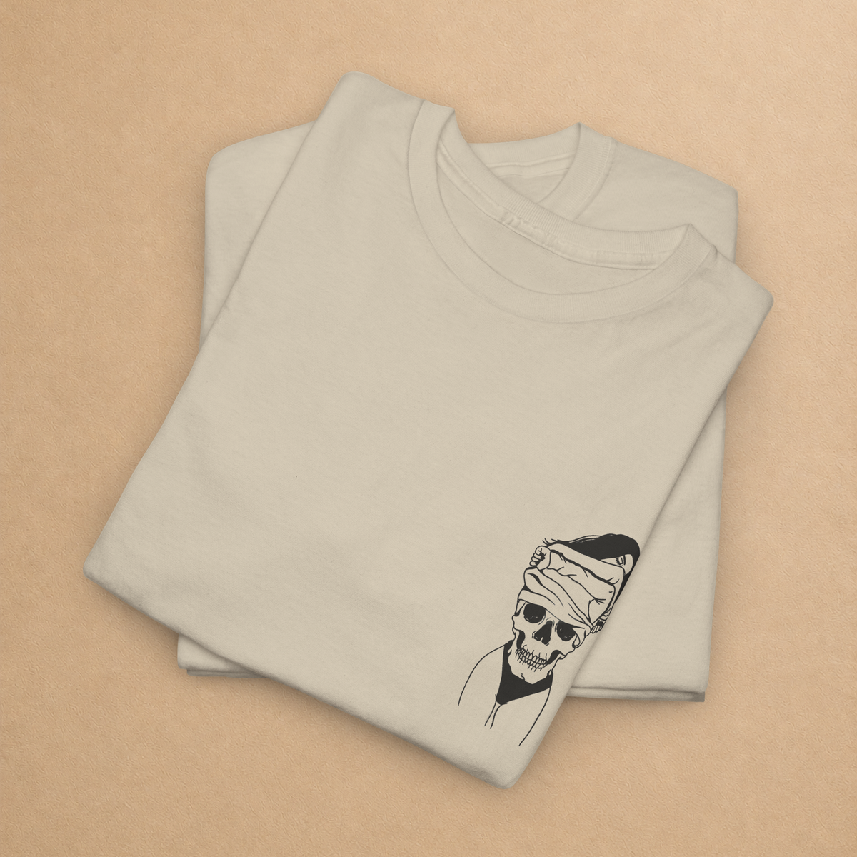 Pretty Girls Read Smut Skeleton Graphic Tee